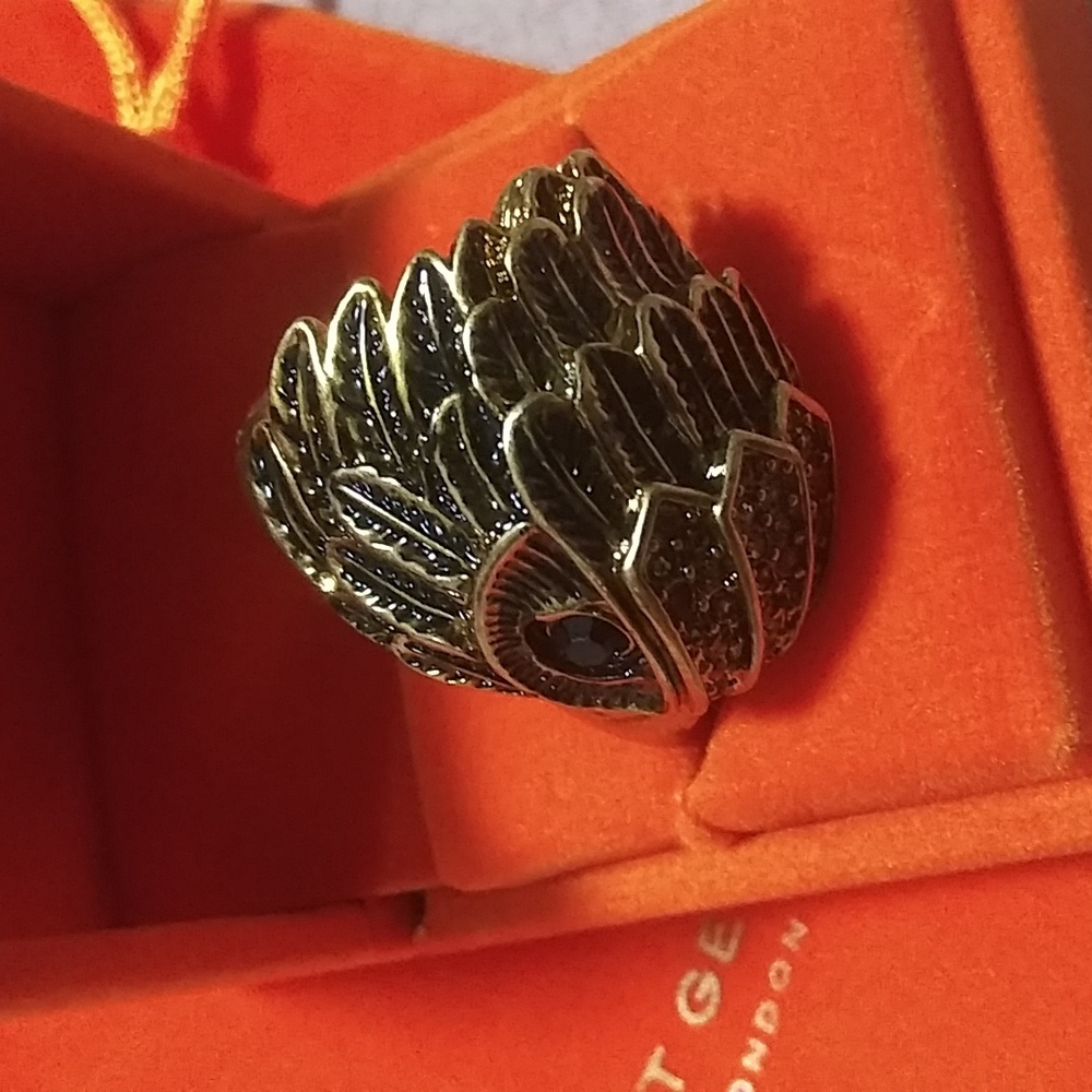 New Kurt Geiger ring - Picture 6 of 14